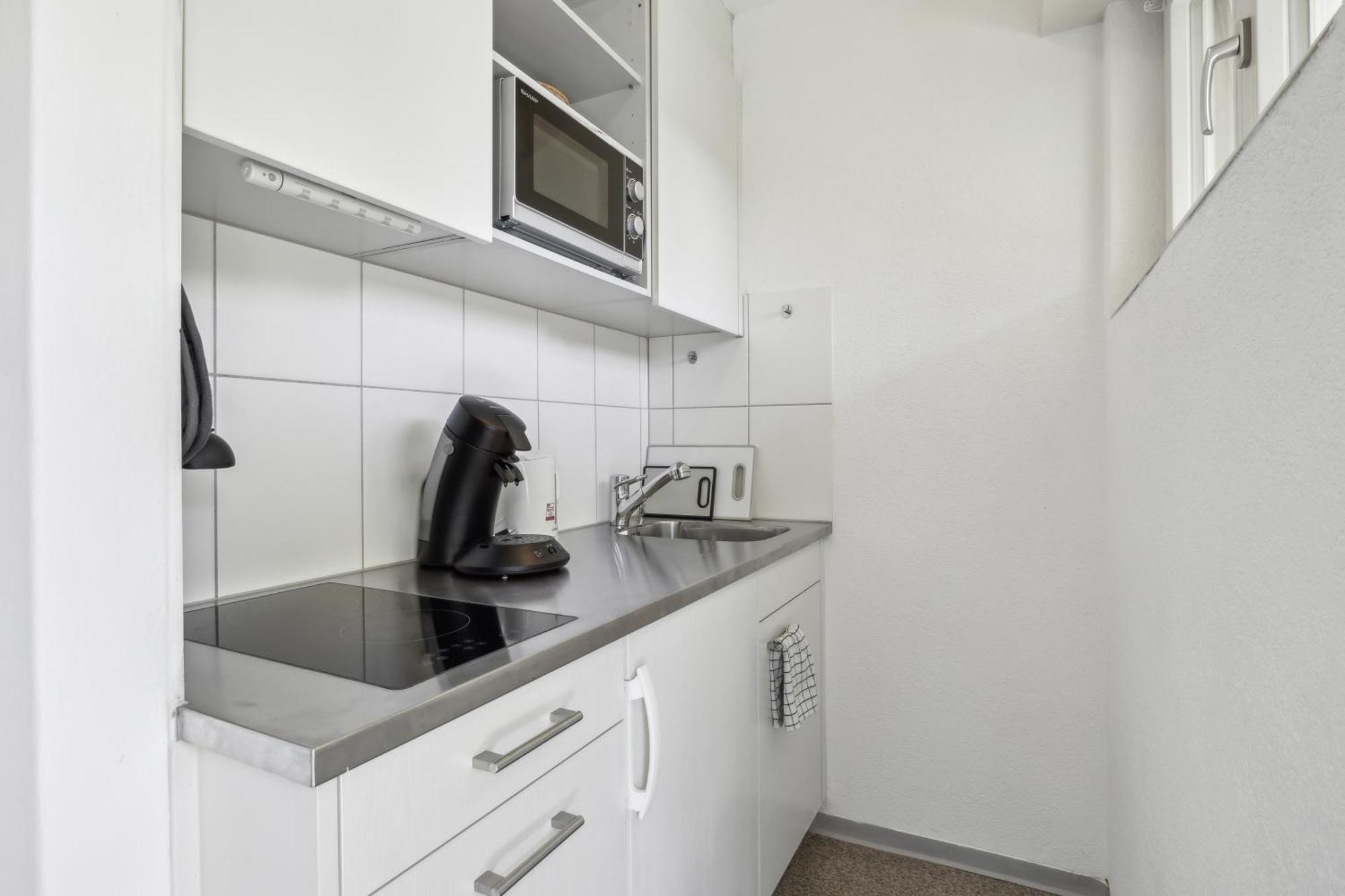Pearlstay - Quiet Location Workplace Parking Washer Apartment *
